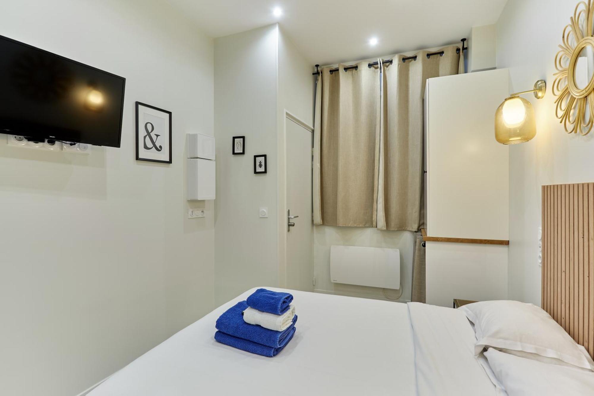 Rent A Room - Residence Charon Paris Exterior photo